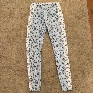 Be Kind Floral Leggings Small